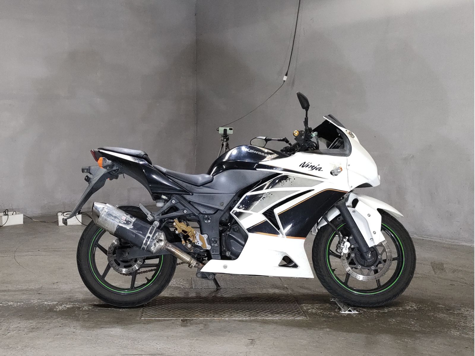 Kawasaki NINJA250R 2011