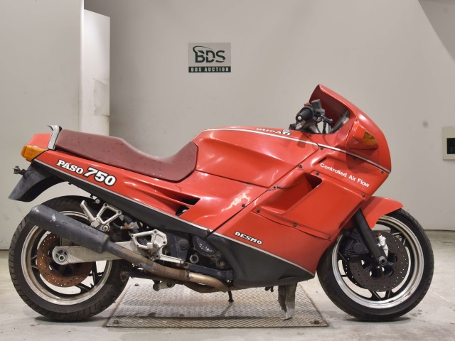 Ducati 750 PASO