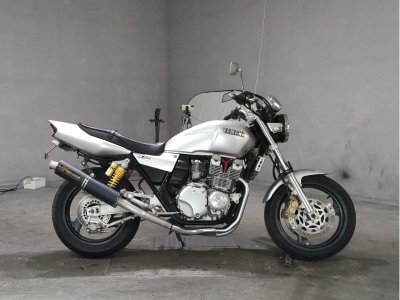 Yamaha XJR400 2000