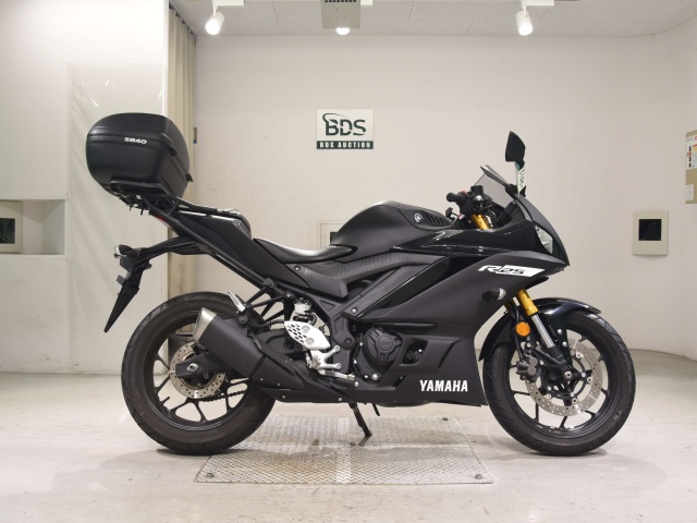Yamaha YZF-R25A 2019