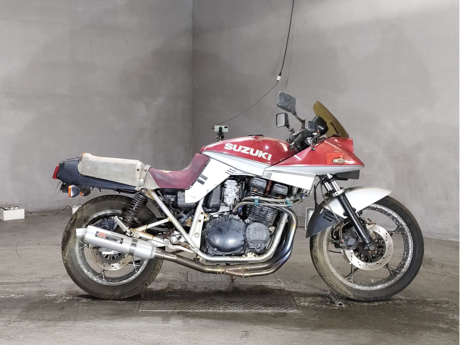Suzuki GSX1100S KATANA 1993
