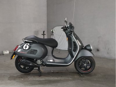 Vespa SEI GIORNI 2021