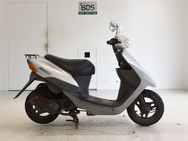 Suzuki LETS2