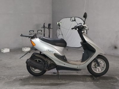 Honda DIO 2000