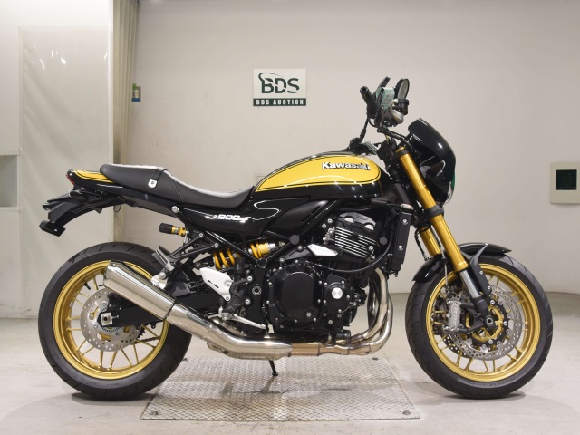 Kawasaki Z900RS SE 2023