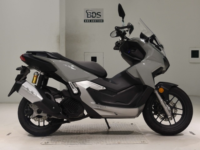 Honda ADV 160 2025