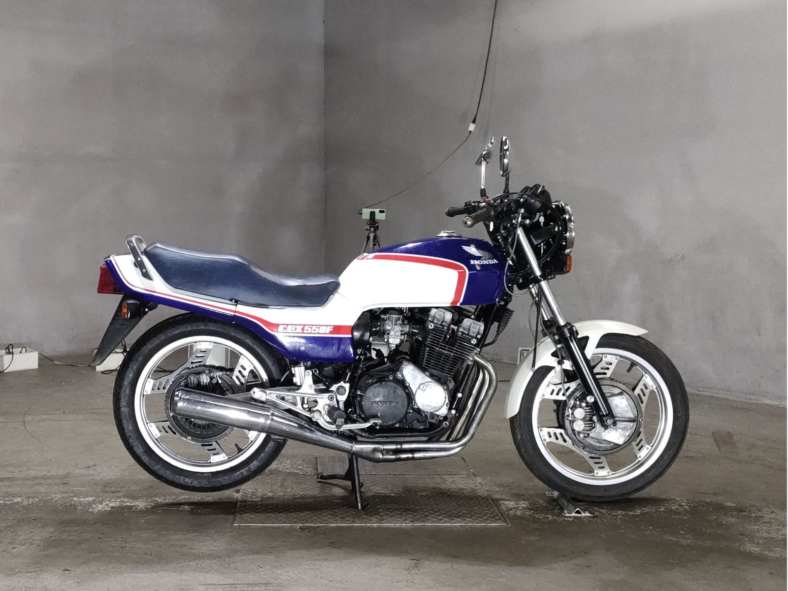 Honda CBX550 1983