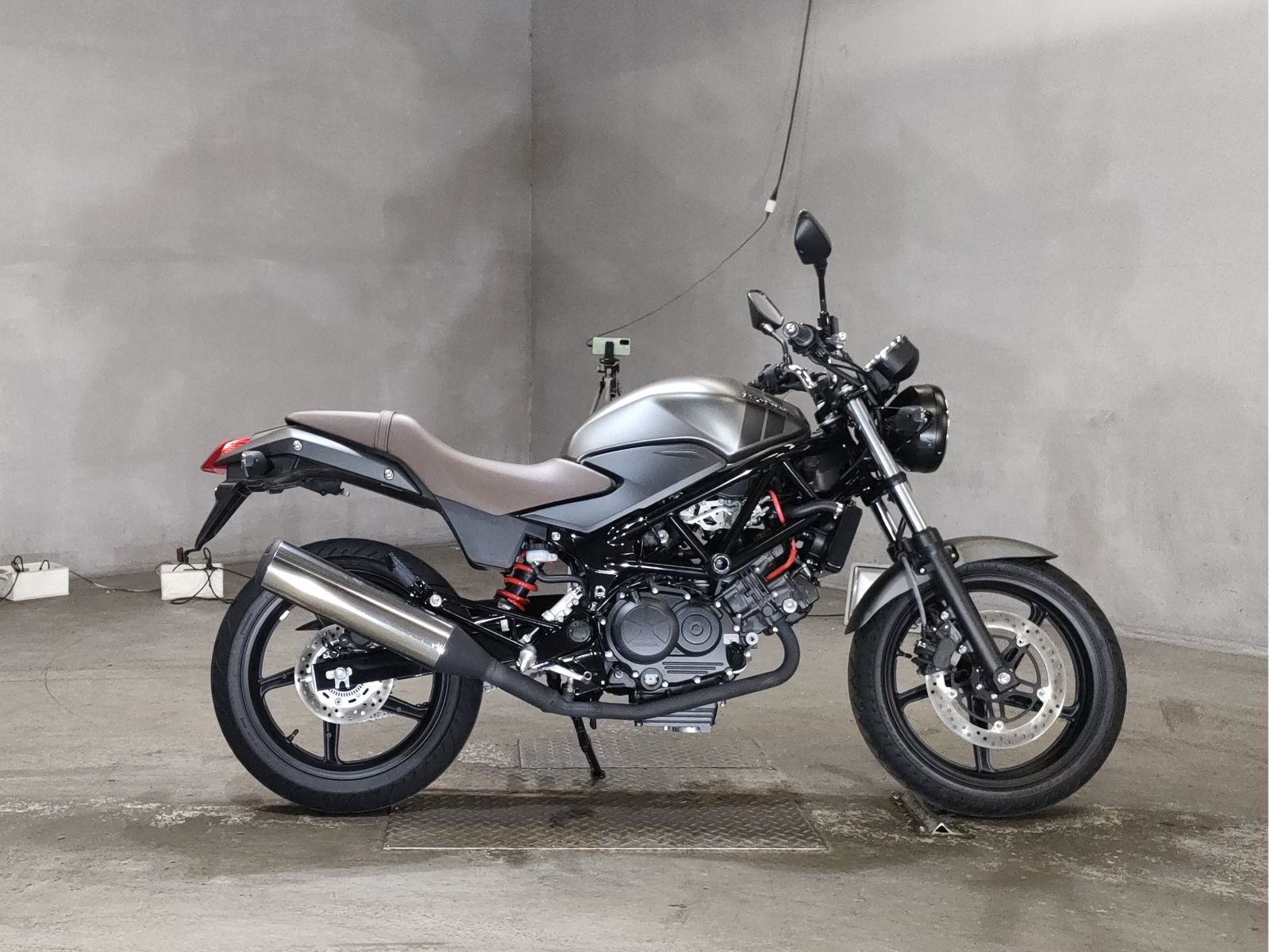 Honda VTR250 2017