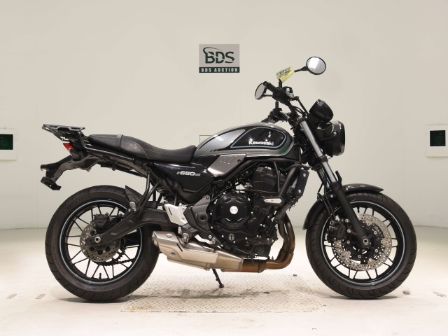 Kawasaki Z650RS 2023