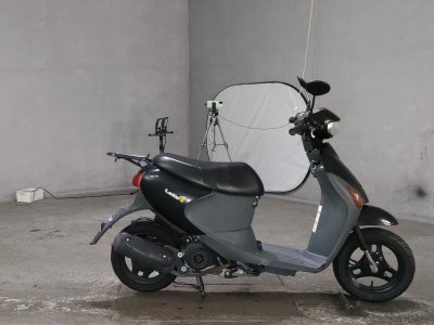 Suzuki LETS4