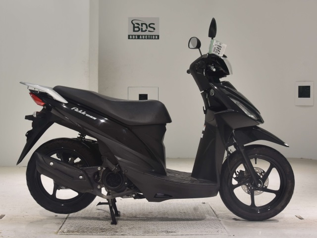Suzuki ADDRESS V110
