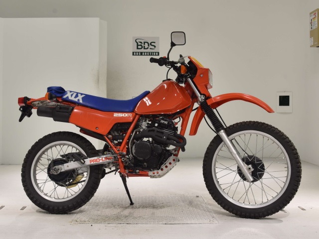 Honda XLX250R 1983