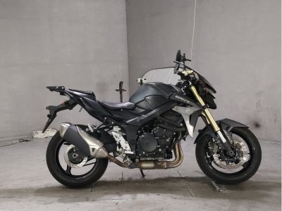 Suzuki GSR750 2016