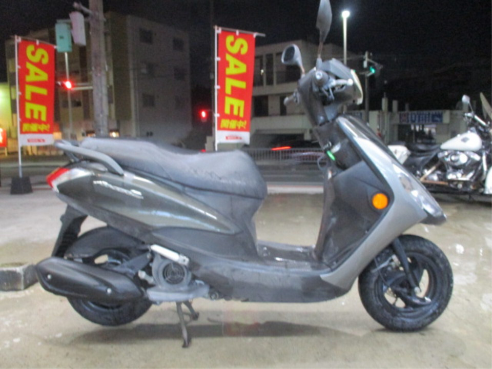 Yamaha AXIS Z 2017