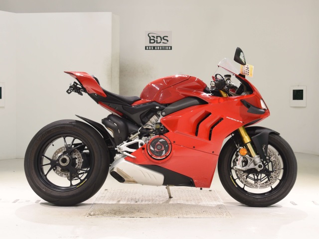 Ducati PANIGALE V4S 2021