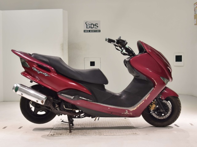 Yamaha MAJESTY 125 2002