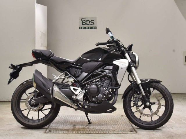 Honda CB250R 2018