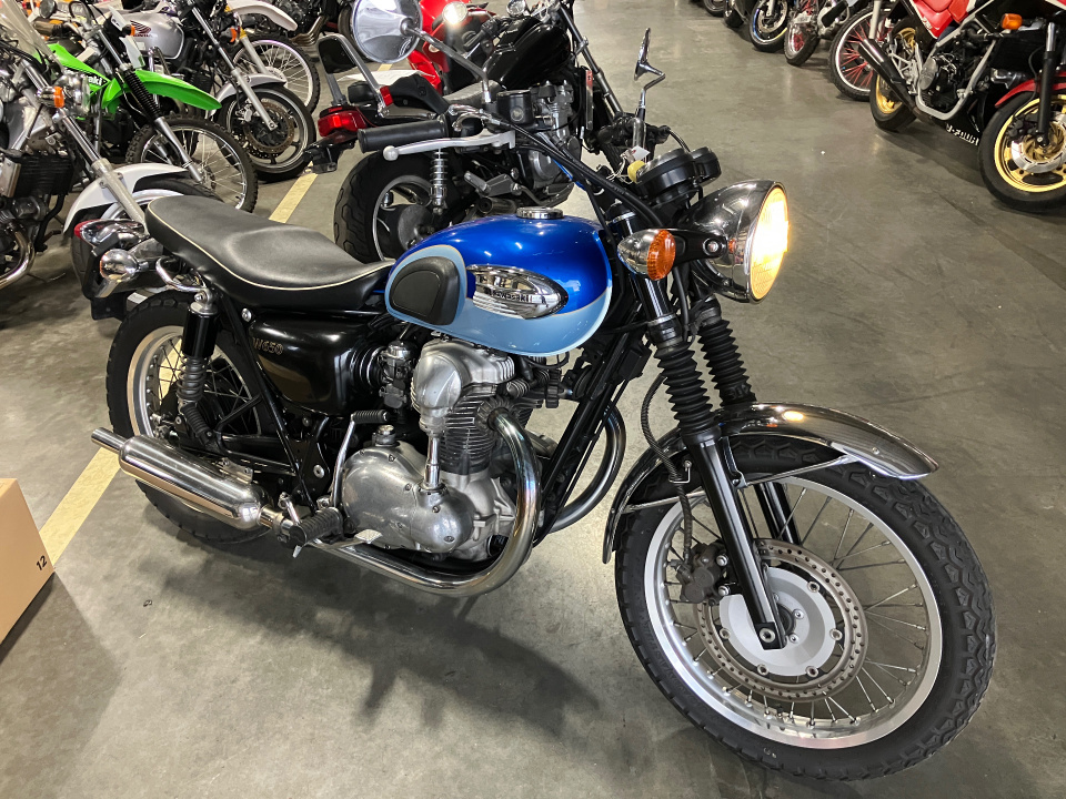 Kawasaki W650 2004