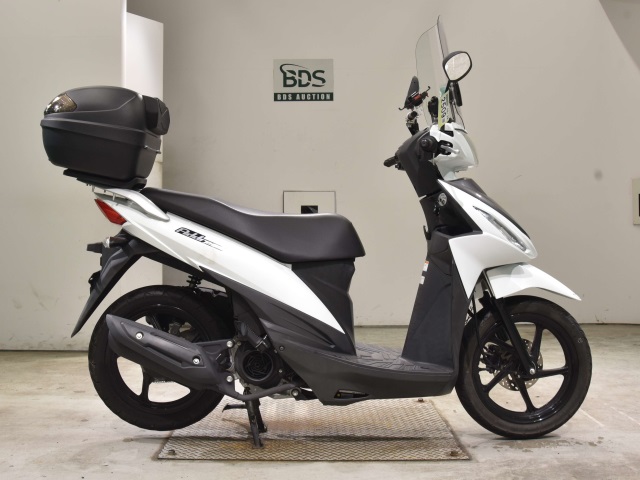 Suzuki ADDRESS V110
