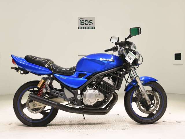 Kawasaki BALIUS ZR250 2002