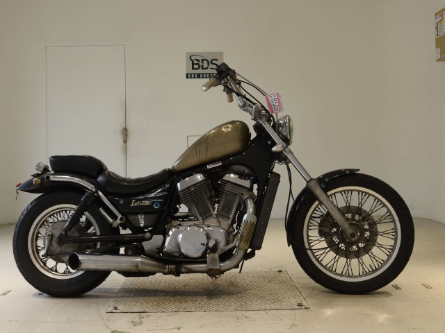 Suzuki INTRUDER 750 1985