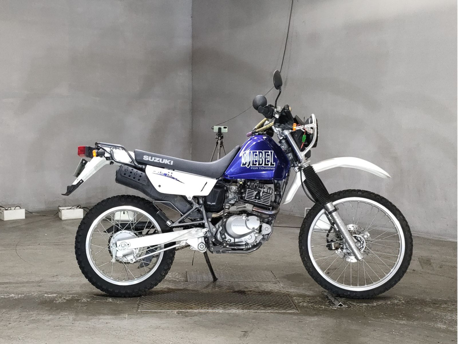 Suzuki DJEBEL200 2002