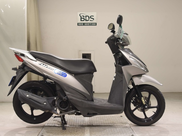 Suzuki ADDRESS V110