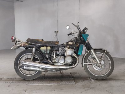 Suzuki GT750
