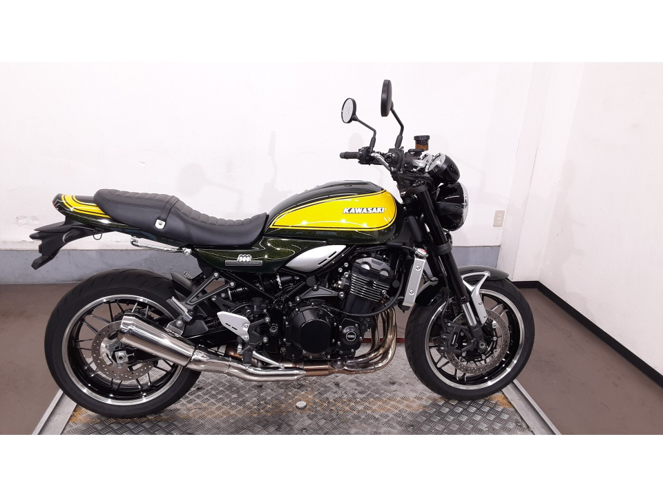 Kawasaki Z900RS 2024