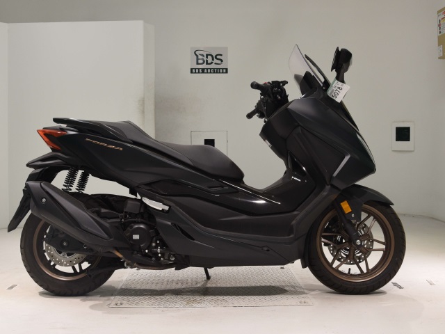 Honda FORZA-6 2023