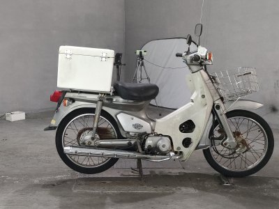Honda SUPER CUB 50 CUSTOM 2000