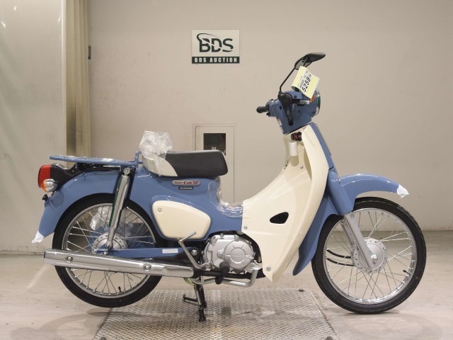 Honda C50-3 2025