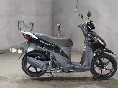 Suzuki ADDRESS V110