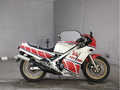 Yamaha RZV500R 1985