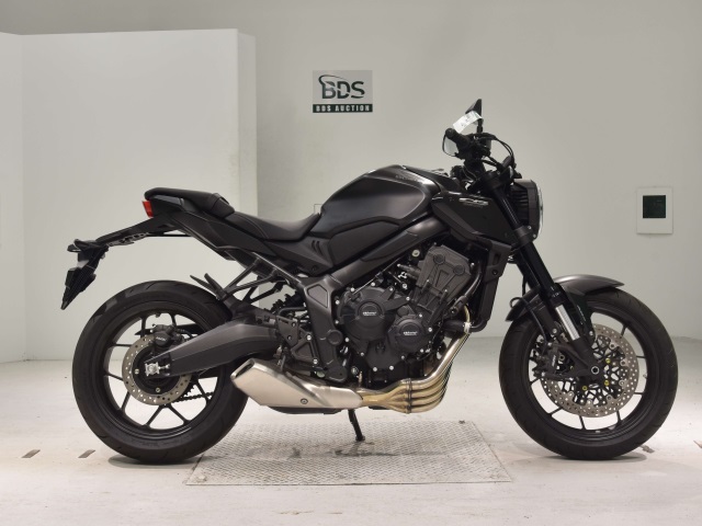 Honda CB650R 2023