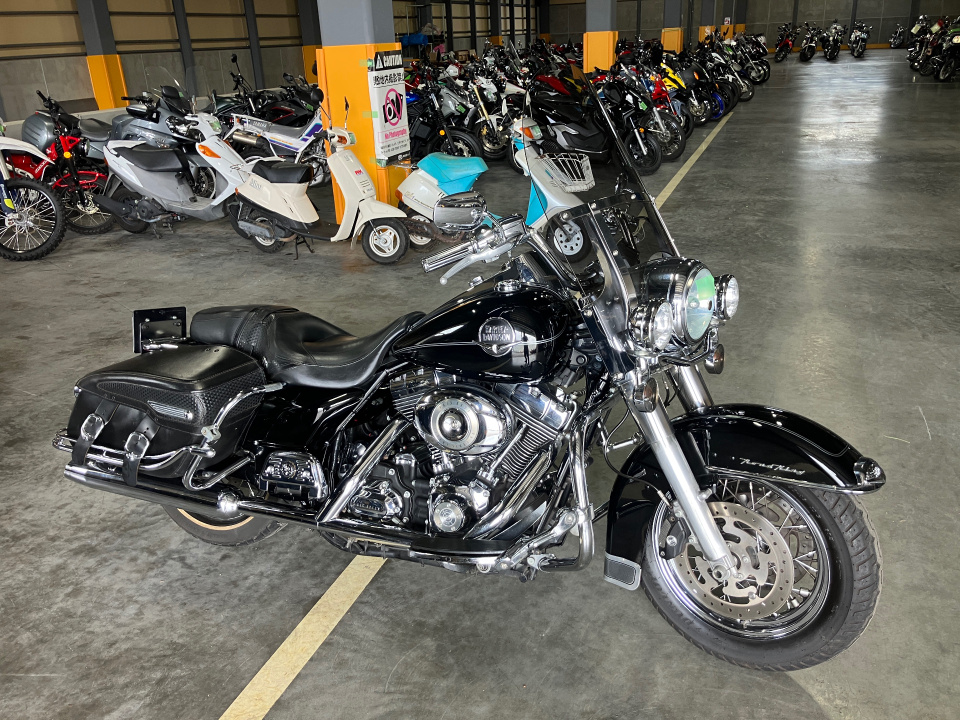 HD ROAD KING FLHR1580 2008