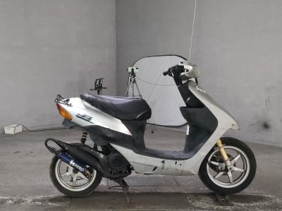 Suzuki SEPIA ZZ