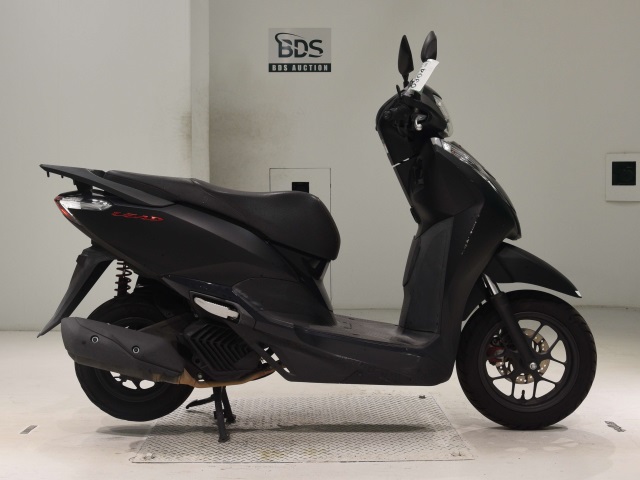 Honda LEAD125 2022