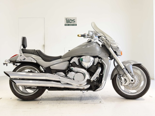 Suzuki BOULEVARD M109R 2011
