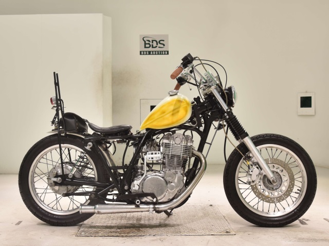 Yamaha SR400 2001