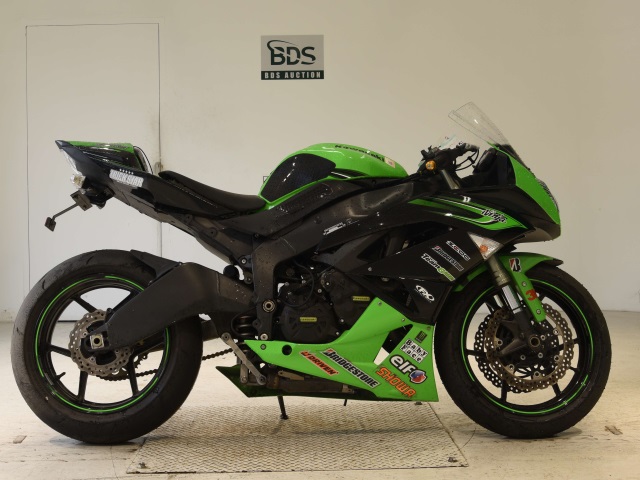Kawasaki ZX-6R 2011