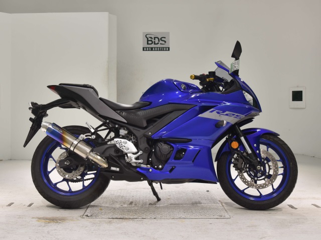 Yamaha YZF-R25 2021