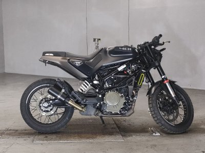 Husqvarna SVARTPILEN 401 2022