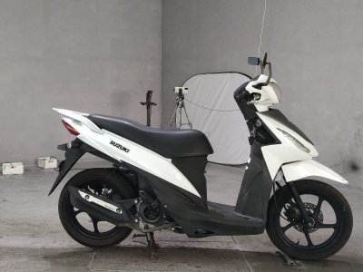 Suzuki ADDRESS V110