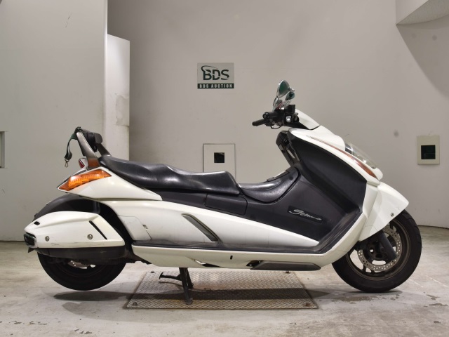 Suzuki GEMMA250