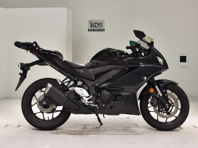 Yamaha YZF-R3 2023