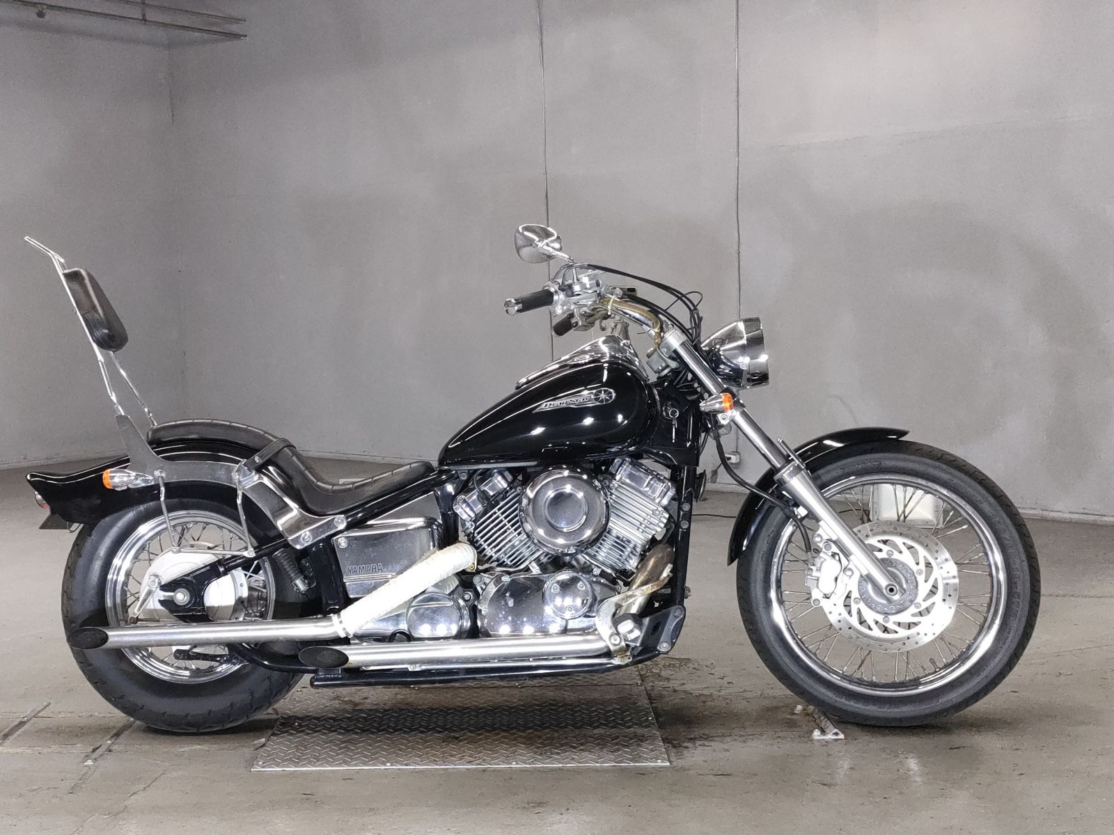 Yamaha DRAGSTAR XVS400 2005