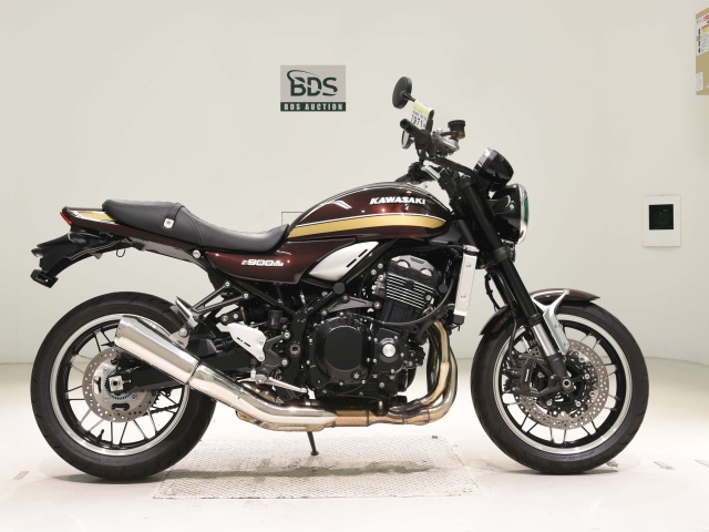 Kawasaki Z900RS 2024