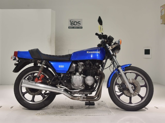 Kawasaki Z550FX 2024