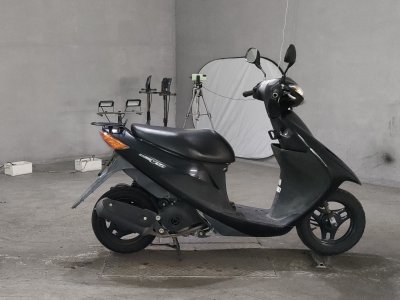 Suzuki ADDRESS V50
